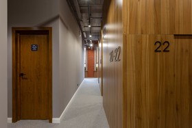 Q-Block Capsule Hotel