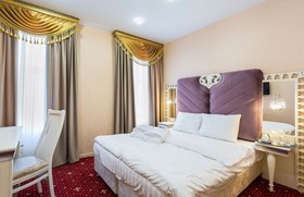 San-Remo Hotel
