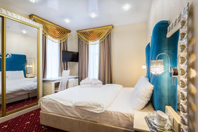 San-Remo Hotel