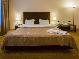 Skver Hotel