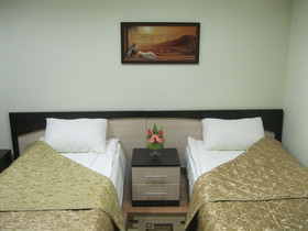Stolichnaya Hotel