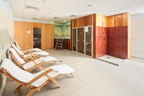 SunFlower Park Hotel