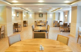 SunFlower Park Hotel