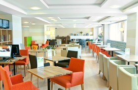 SunFlower Park Hotel