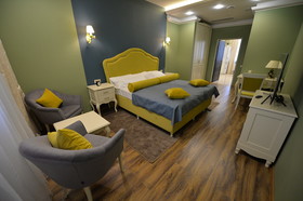 Unique Hotel
