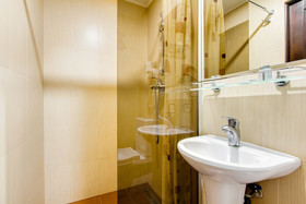 Zima Hotel