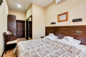 Zima Hotel