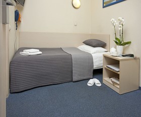 Comfort hotel Air Express, FREE ZONE