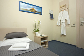 Comfort hotel Air Express, FREE ZONE