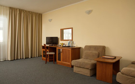 Country Resort Hotel