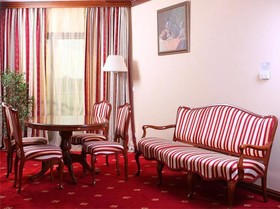 Nadezhda Hotel