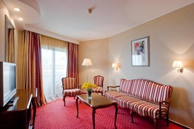 Nadezhda Hotel