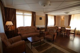 Nadezhda Hotel