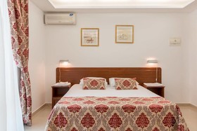 Tristar Hotel