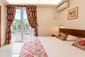 Tristar Hotel
