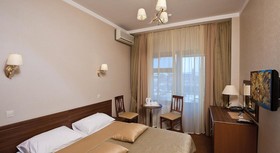 Yug Hotel