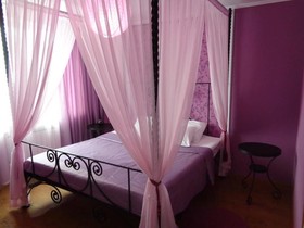 Kavkaz Hotel