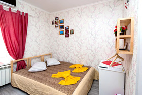 Hostel Svoi
