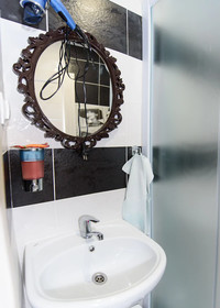 Hostel Svoi