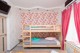 Hostel Svoi