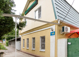 Hostel Svoi