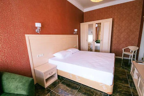 Goluboe Ozero Hotel