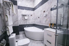 Goluboe Ozero Hotel