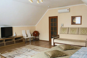 Meridian-Yug Hotel