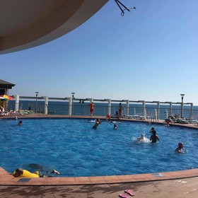 Raduzhny Hotel