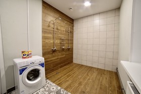 Vershina Hostel