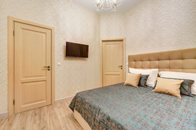 Guest rooms at Chaykovskogo 22