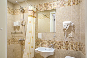Avangard Hotel