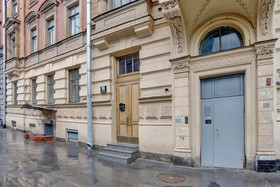 Hotel on Mokhovoy