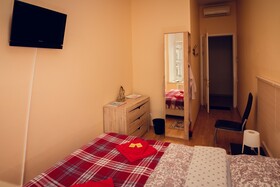 Mishin Guesthouse on Nevskiy