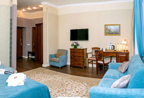 Petr Hotel