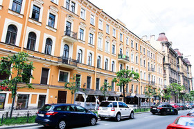 SuperHostel on Mayakovskogo 27