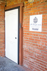 V Pitere Zhit Hostel