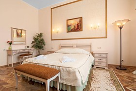Petrovskaya Hotel