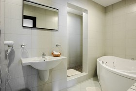 Avanta Hotel Centre