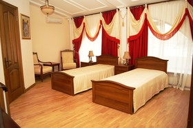 Dynasty Apartments