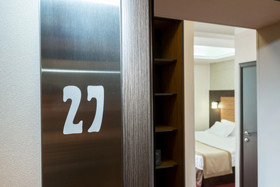 Hotel N