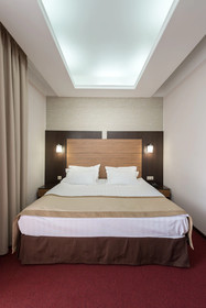 Hotel N