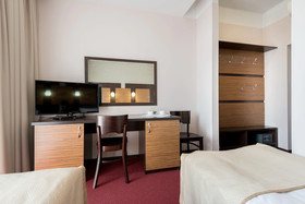 Hotel N