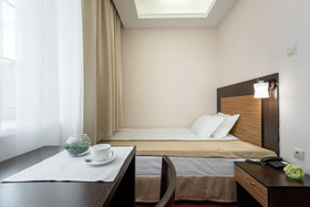 Hotel N