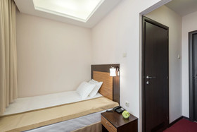 Hotel N