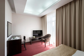 Hotel N