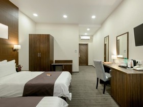 Park Wood Hotel