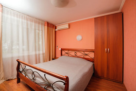 Hotel-Club Au Rooms Center