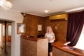 Hotel-Club Au Rooms Center