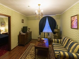 Hotel Uyut